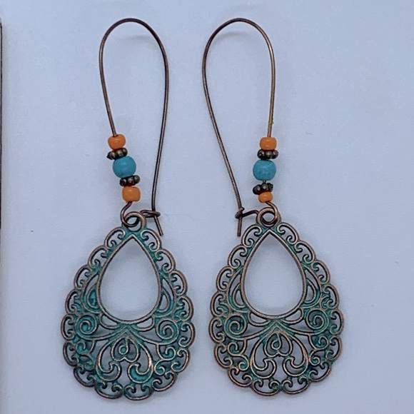 Jewelry - 🖤Pick Any 3 for $12🖤Vintage Turquoise Earrings